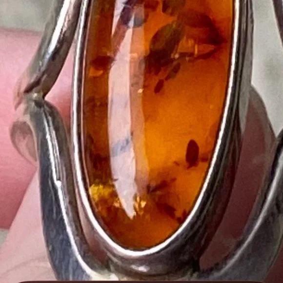 DDD Silver and Amber Ring - Picture 2 of 5